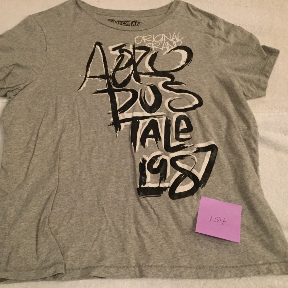 Aeropostale Gray Black White T-Shirt Tee - Size Large - Excellent Condition